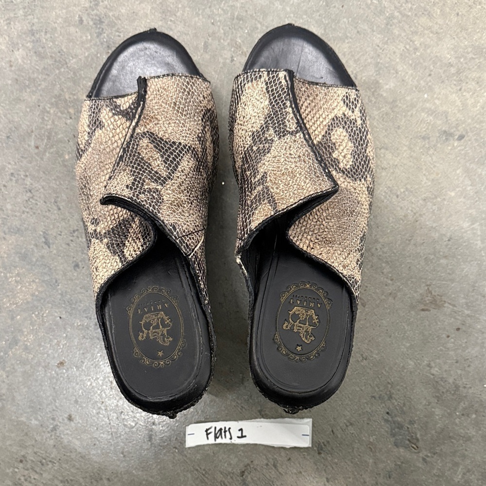 Ariat Women's Black and Brown Snakeskin Mules - Picture 3 of 5
